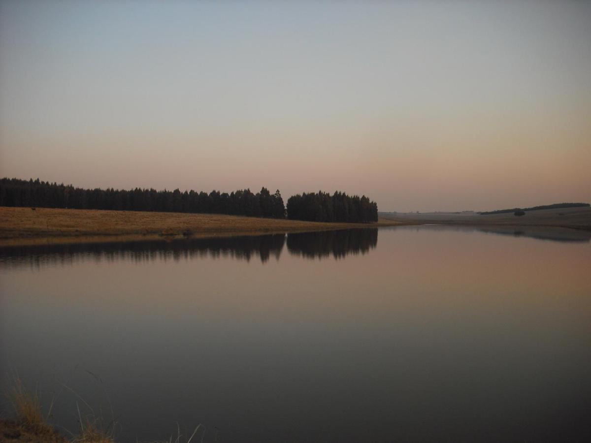 La Vista Farm Stay Эрмело Экстерьер фото